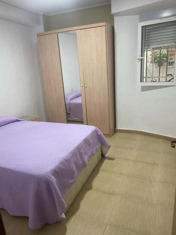 Habitacion Privada Workstay Валенсія Екстер'єр фото